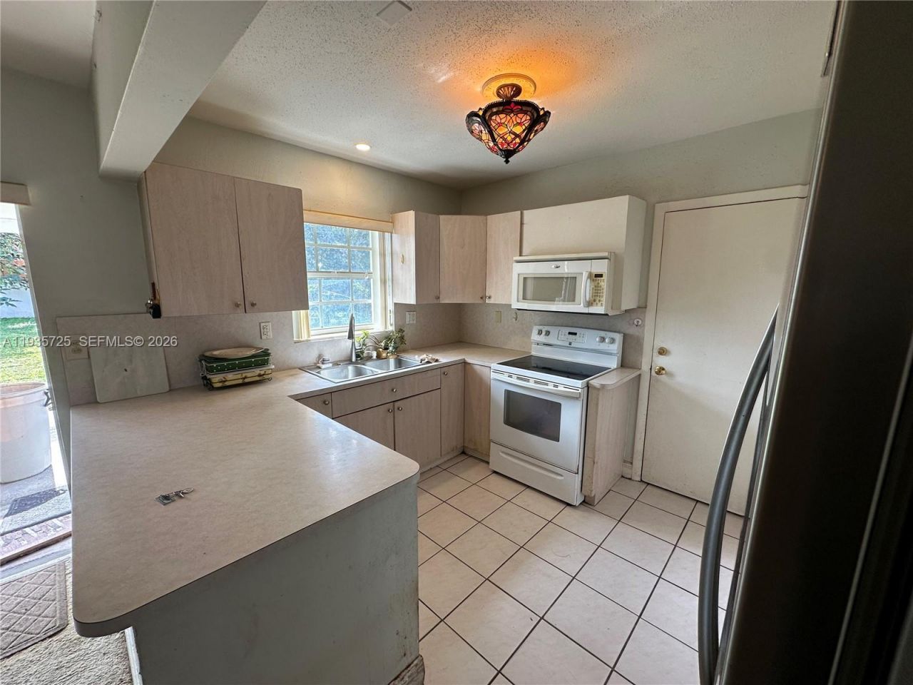 9070 SW 183rd Ter, Palmetto Bay, FL 33157 Photo