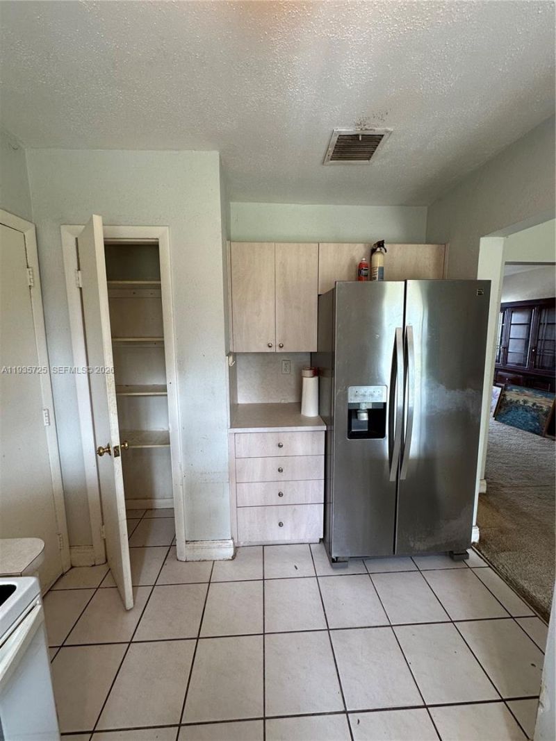 9070 SW 183rd Ter, Palmetto Bay, FL 33157 Photo