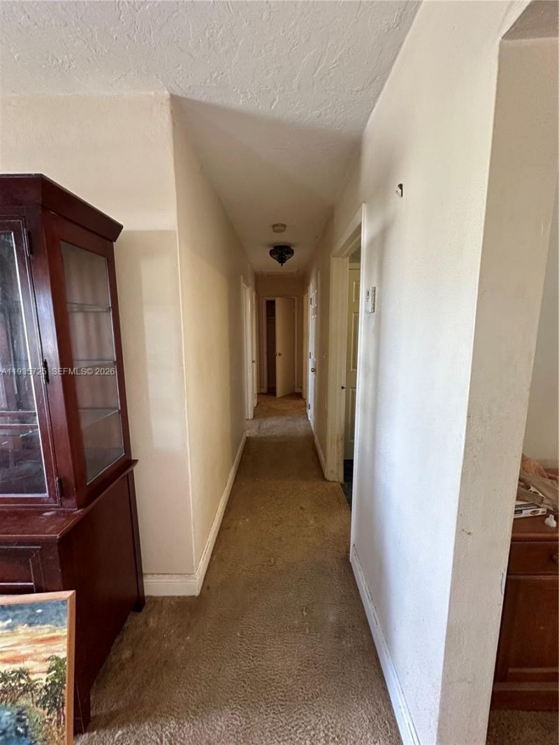 9070 SW 183rd Ter, Palmetto Bay, FL 33157 Photo