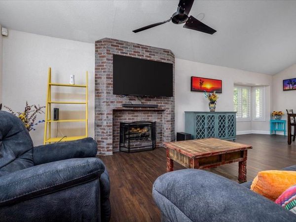 49070 Tango Court, La Quinta, CA 92253