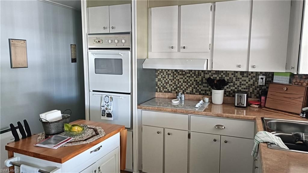 524 Timber Ln S, North Fort Myers, FL 33917 Photo