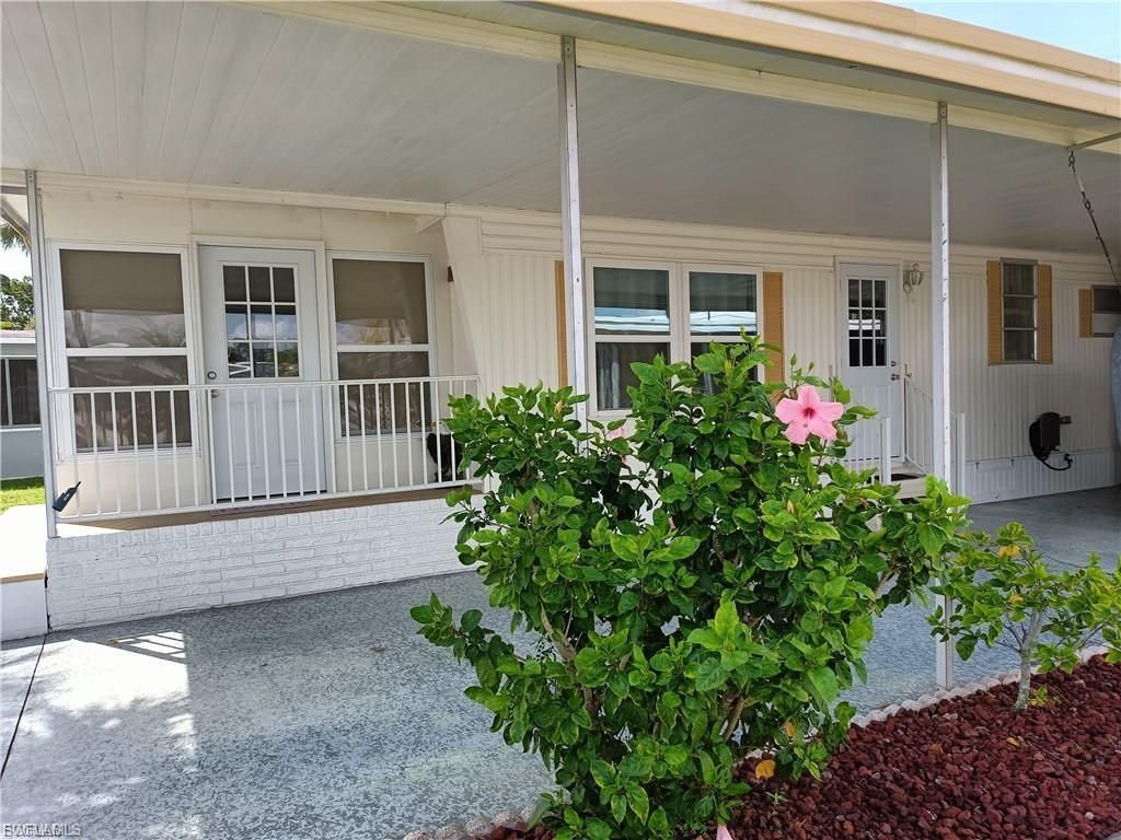 524 Timber Ln S, North Fort Myers, FL 33917 Photo