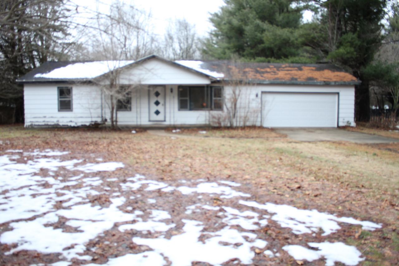 6938 Hancock Road, Montague, MI 49437 Main Photo