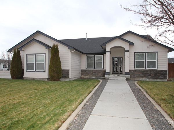 106 NE Windy Street, Mountain Home, ID 83647