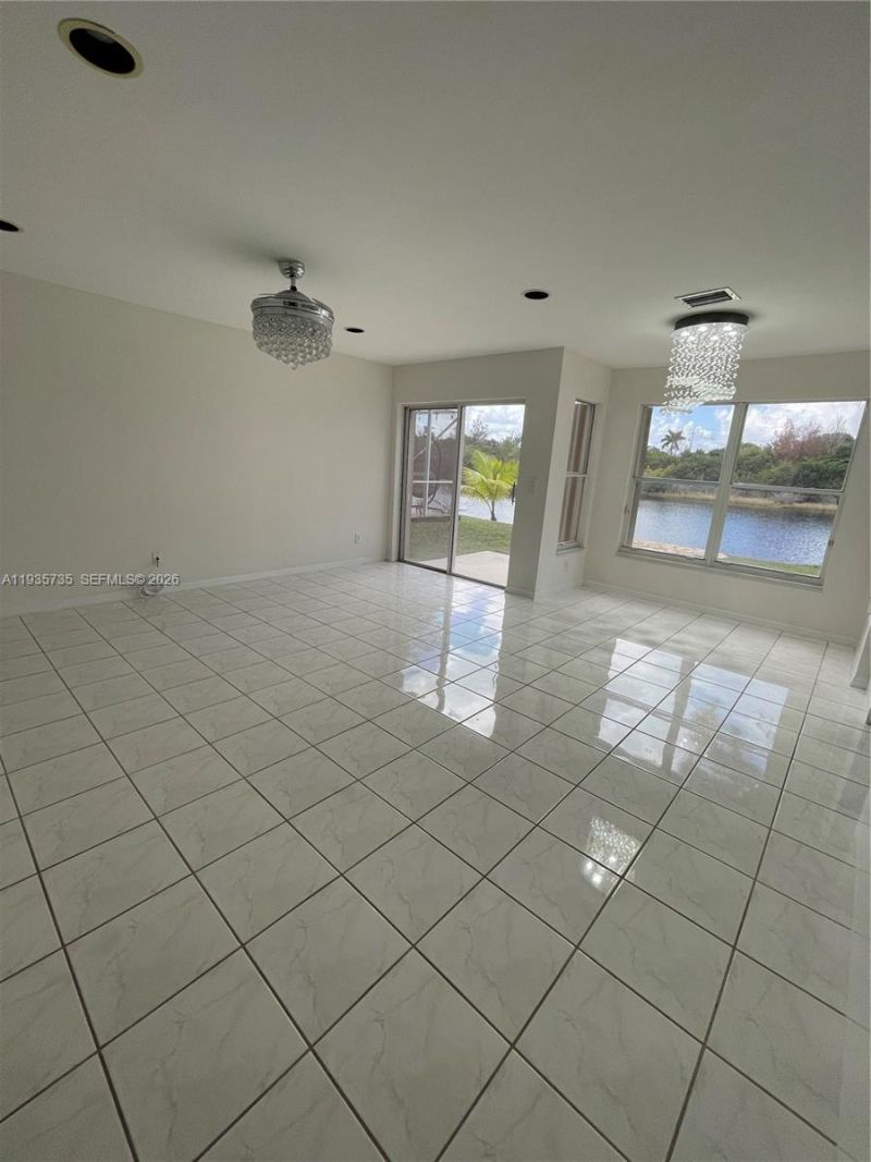 2824 SW 183rd Ave, Miramar, FL 33029 Photo