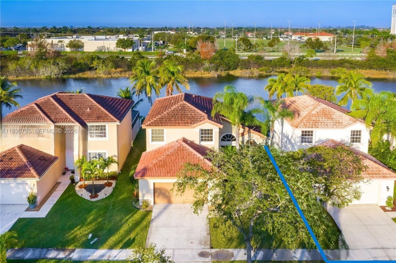 2824 SW 183rd Ave, Miramar, FL 33029 Photo