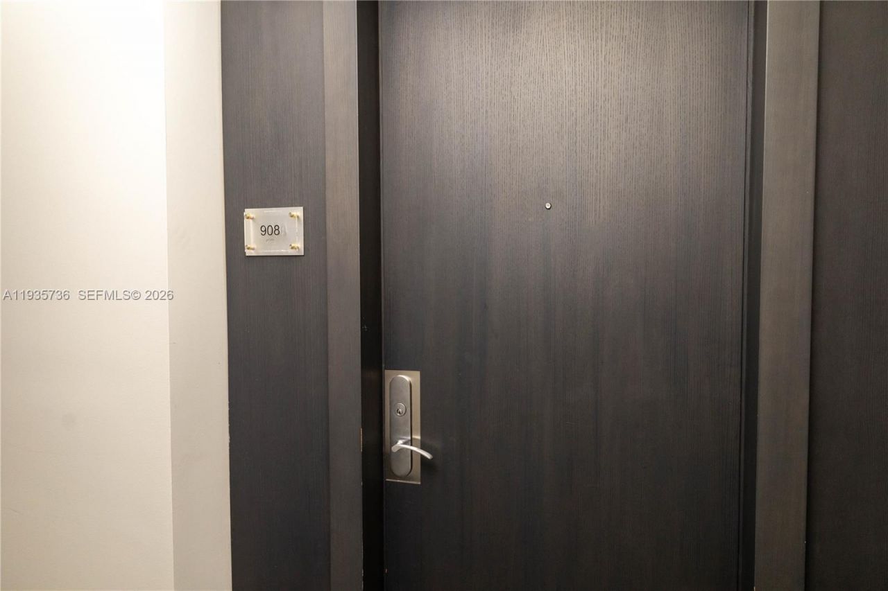 1800 S Ocean Dr, Unit 908, Hallandale Beach, FL 33009 Photo