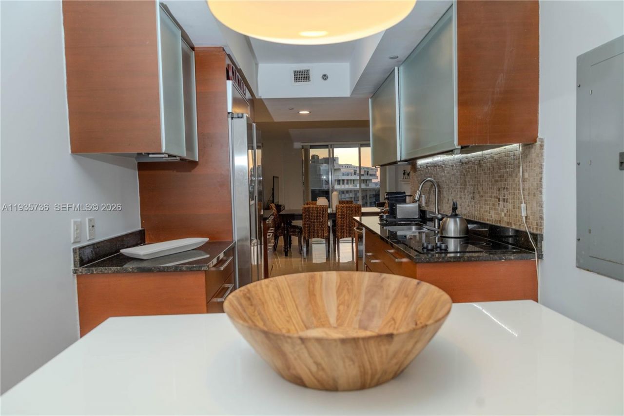 1800 S Ocean Dr, Unit 908, Hallandale Beach, FL 33009 Photo