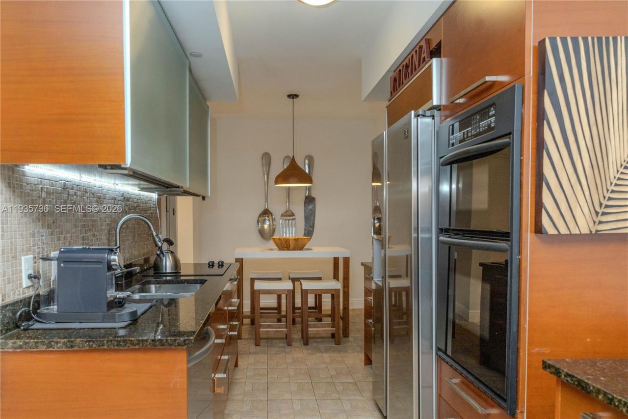 1800 S Ocean Dr, Unit 908, Hallandale Beach, FL 33009 Photo