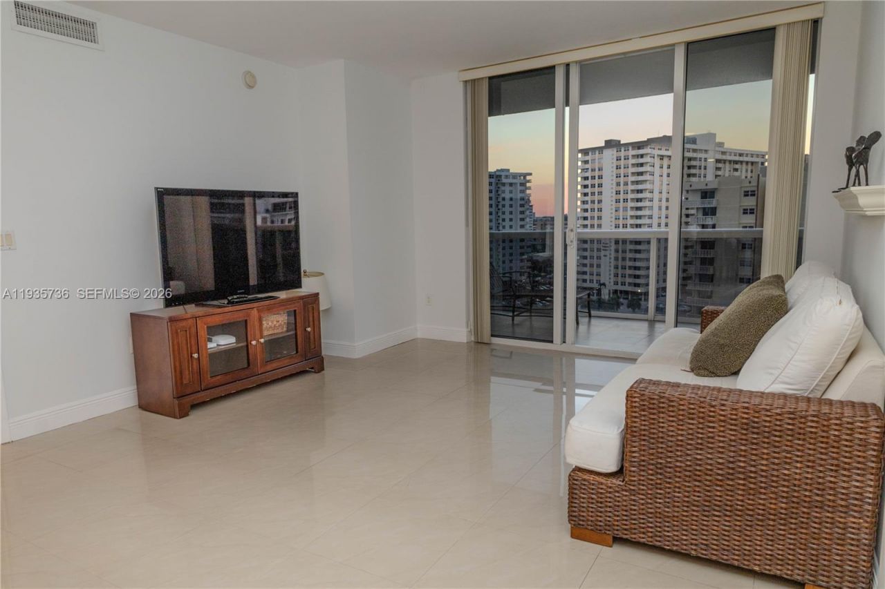 1800 S Ocean Dr, Unit 908, Hallandale Beach, FL 33009 Photo