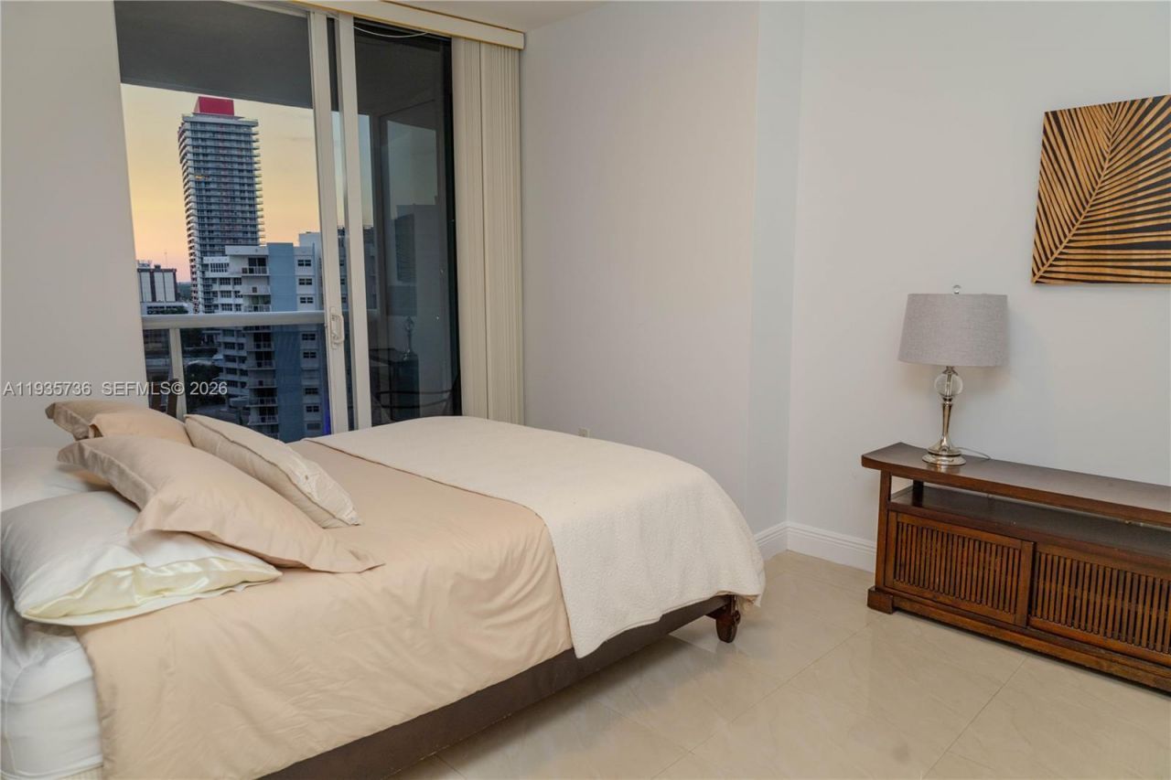 1800 S Ocean Dr, Unit 908, Hallandale Beach, FL 33009 Photo