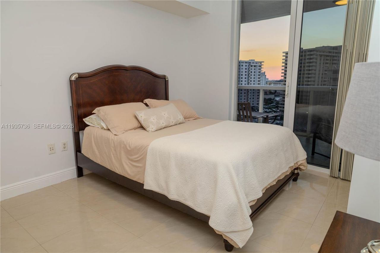 1800 S Ocean Dr, Unit 908, Hallandale Beach, FL 33009 Photo