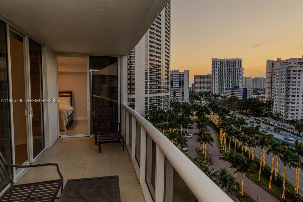 1800 S Ocean Dr, Unit 908, Hallandale Beach, FL 33009 Photo