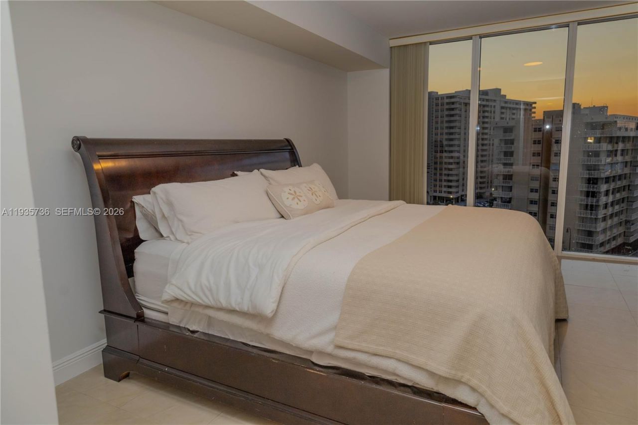 1800 S Ocean Dr, Unit 908, Hallandale Beach, FL 33009 Photo