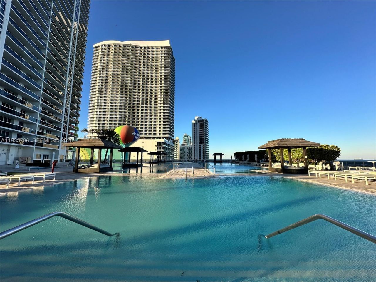1800 S Ocean Dr, Unit 908, Hallandale Beach, FL 33009 Photo