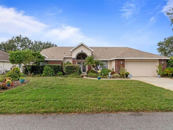 5465 CHESTNUT RIDGE ROAD, DADE CITY, FL 33523