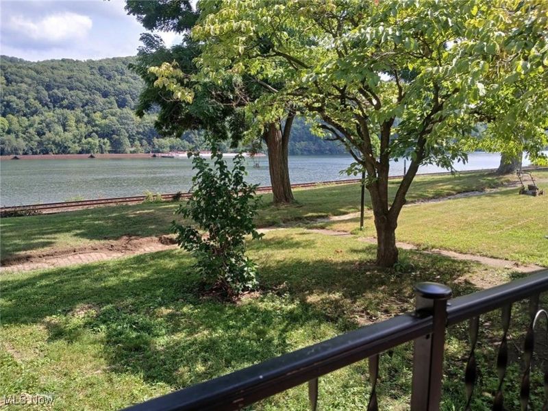 909 Riverside Avenue, Wellsville, OH 43968 Photo 13