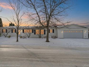 3211 Keewahdin #124, Fort Gratiot Twp, MI 48059