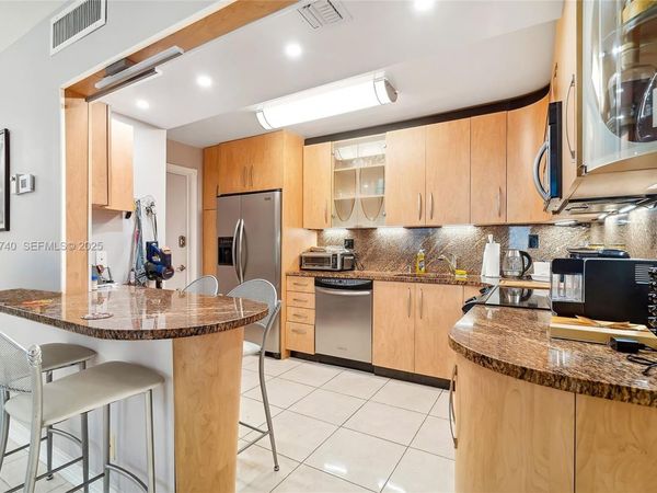 1400 S Ocean Dr , Unit 802, Hollywood, FL 33019