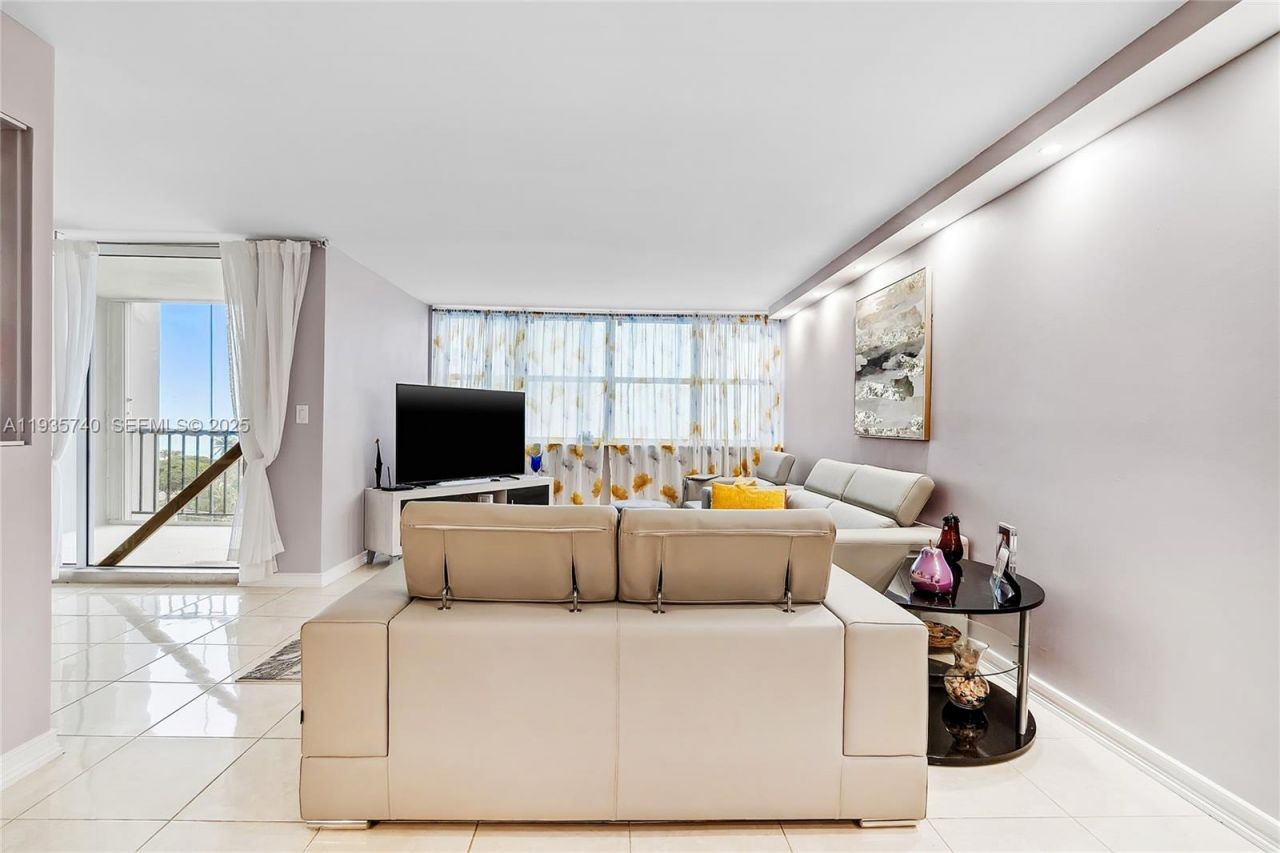 1400 S Ocean Dr , Unit 802, Hollywood, FL 33019 Photo