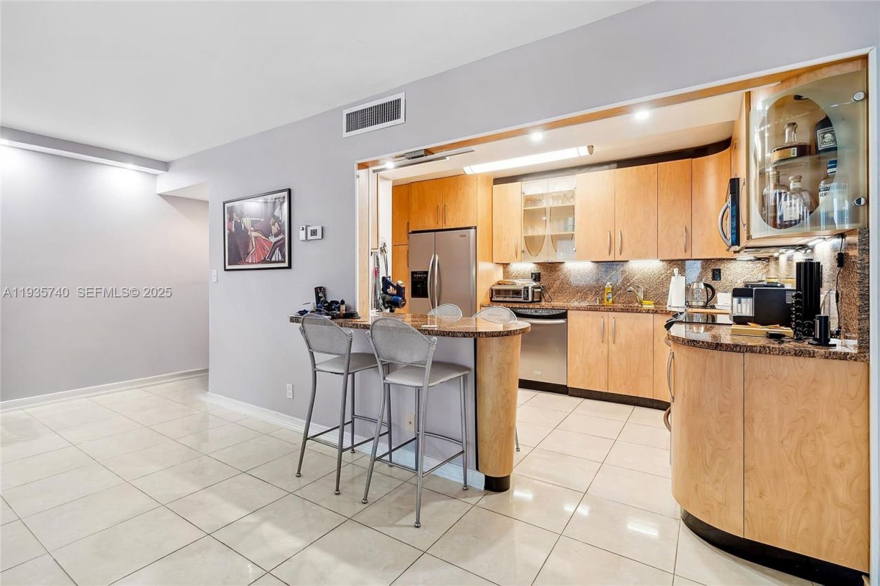 1400 S Ocean Dr , Unit 802, Hollywood, FL 33019 Photo