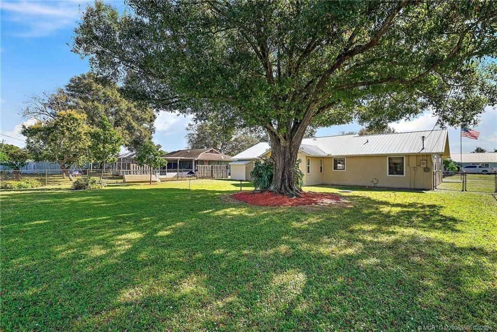 2481 SE Calusa Avenue, Port Saint Lucie, FL 34952 Photo