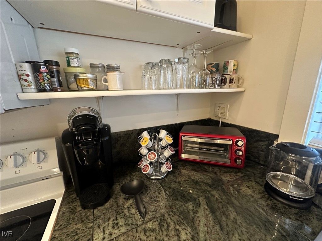 611 Nixon Avenue, Reno, NV 89509 Photo