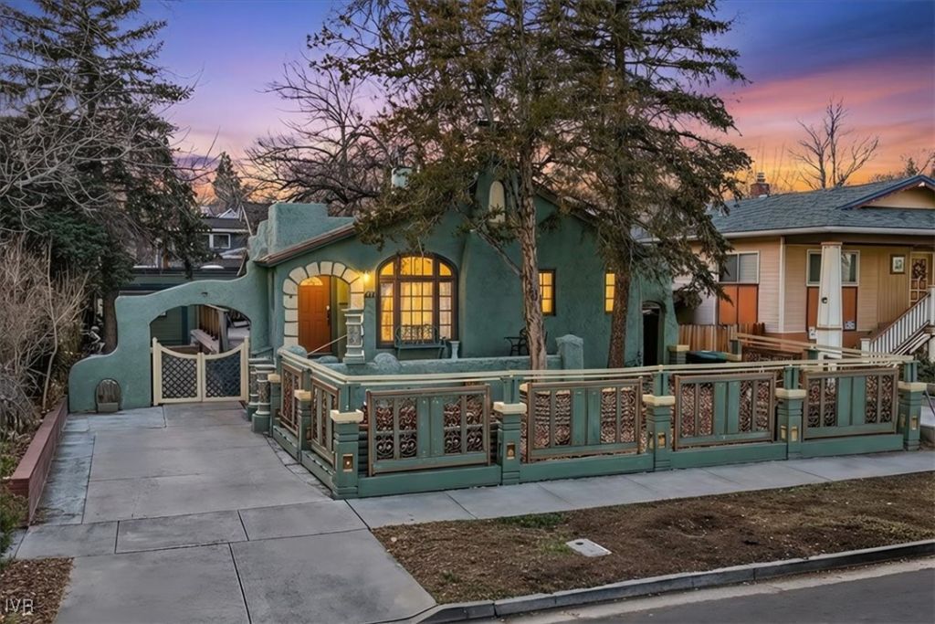 611 Nixon Avenue, Reno, NV 89509 Photo