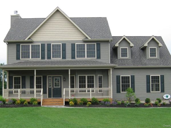 5 Harrier Ridge Drive, Wallkill, NY 12589