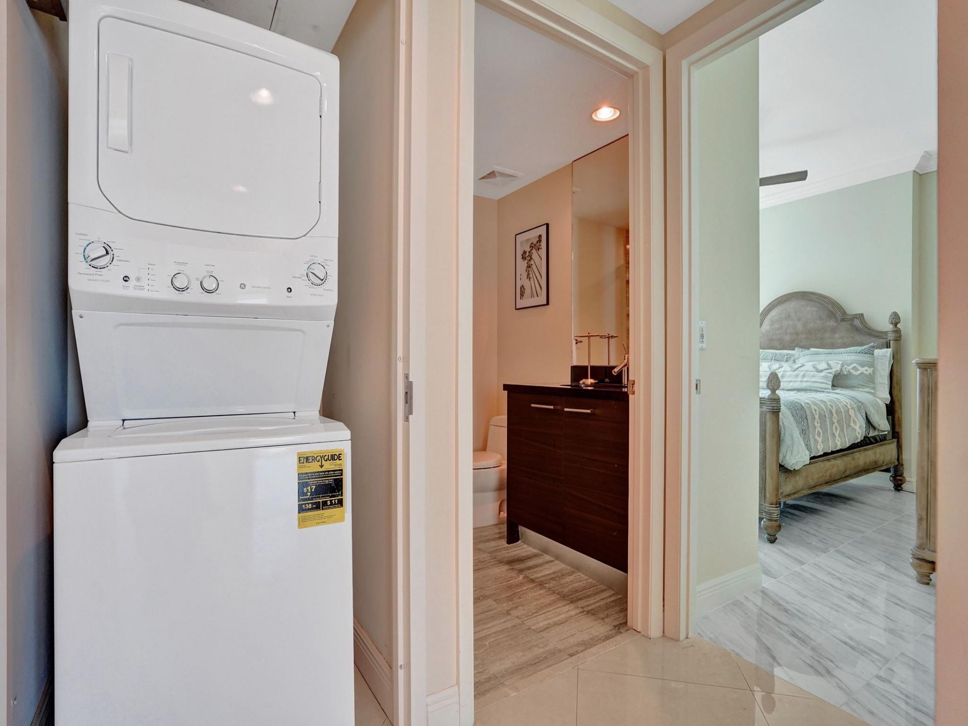 101 S Fort Lauderdale Beach Boulevard, Unit 1606, Fort Lauderdale, FL 33316 Photo