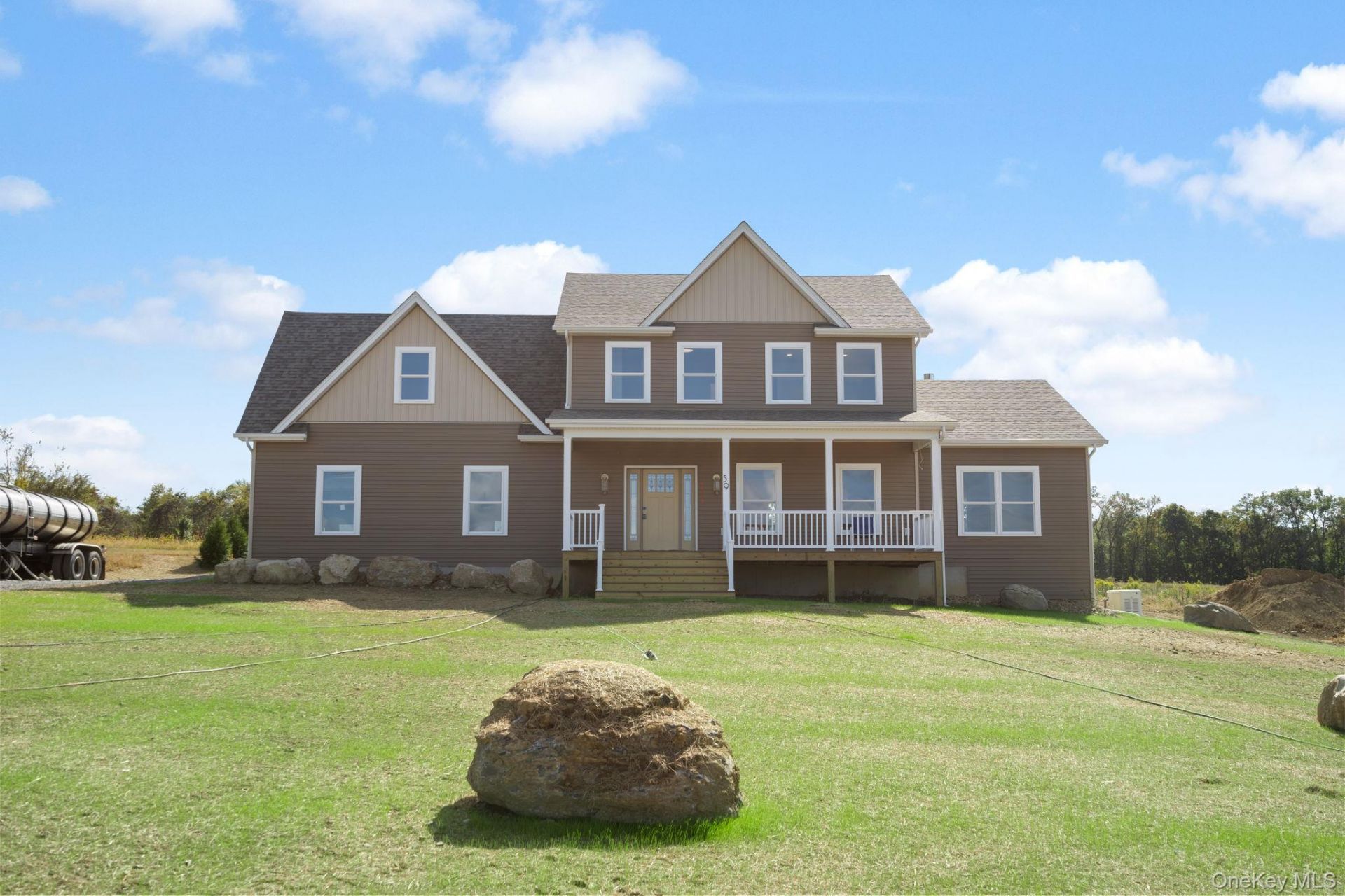 13 Harrier Ridge Drive, Wallkill, NY 12589 Main Photo