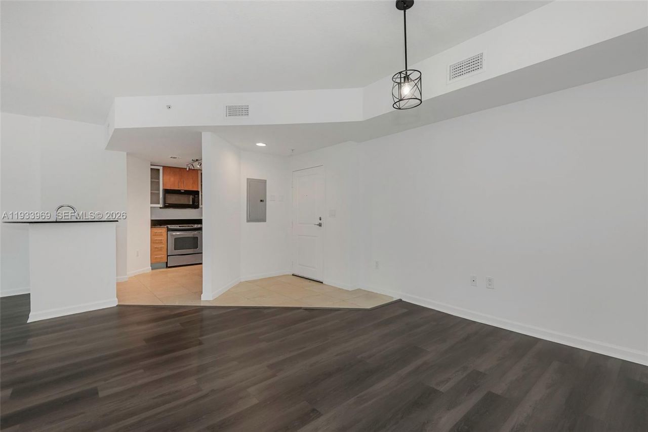 7900 Harbor Island Dr, Unit 703, North Bay Village, FL 33141 Photo