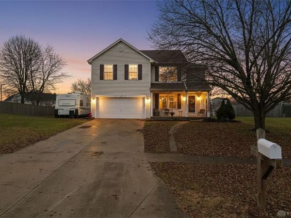 8737 Appleridge Court, Franklin, OH 45005
