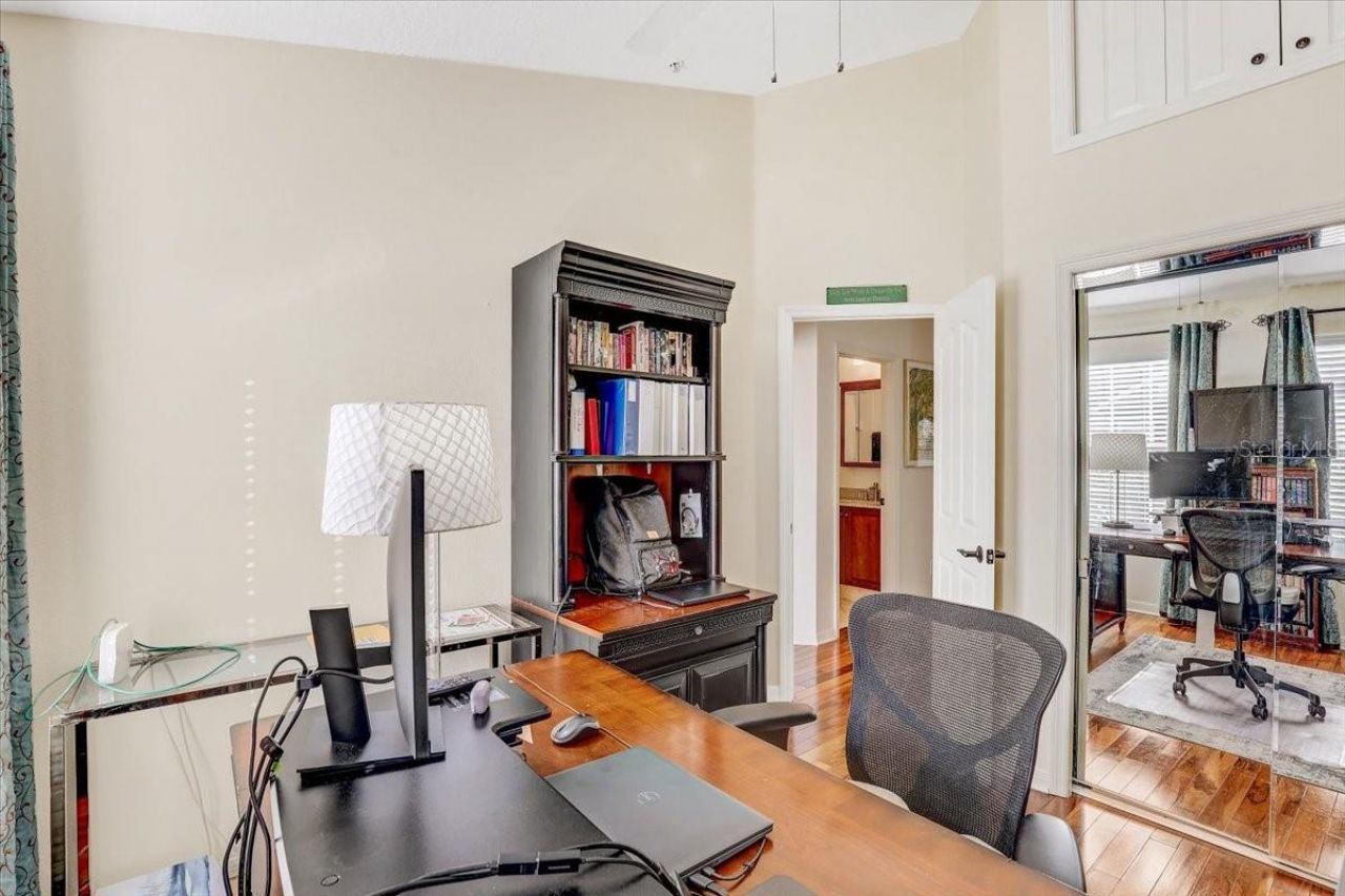 2965 Bayshore Pointe Drive, Tampa, FL 33611 Photo