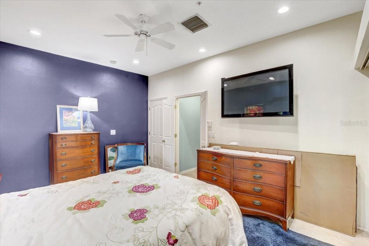 2965 Bayshore Pointe Drive, Tampa, FL 33611 Photo
