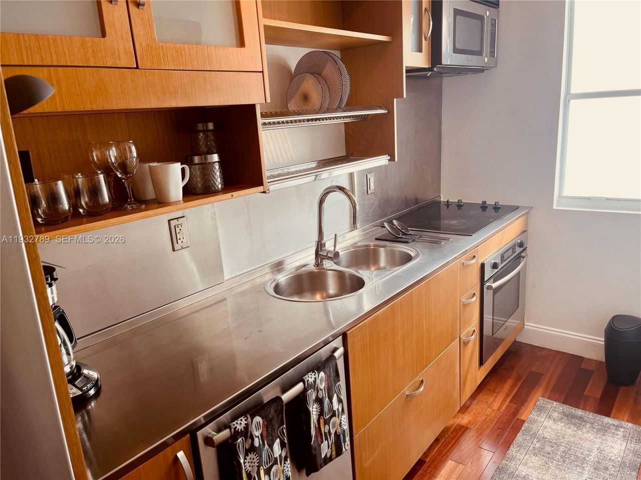 1340 Drexel Ave, Unit 406, Miami Beach, FL 33139 Photo