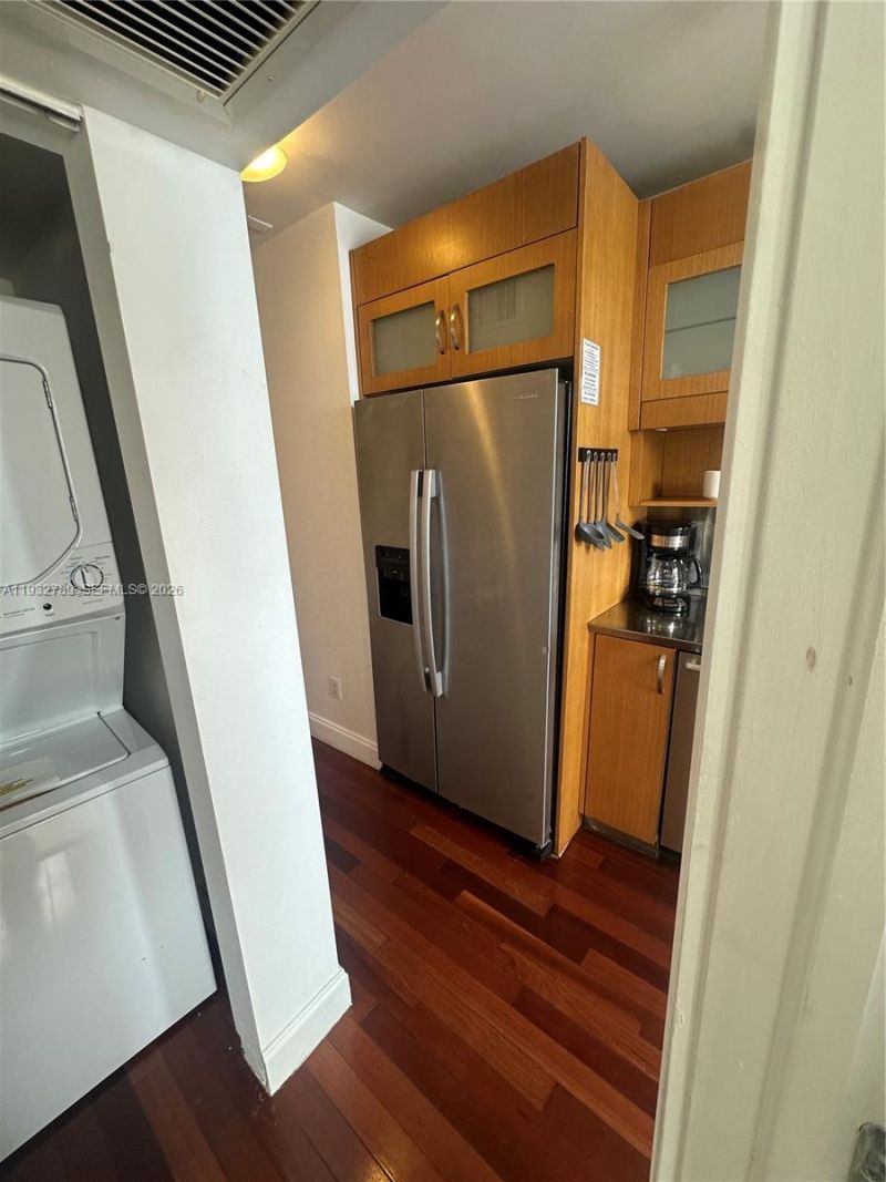 1340 Drexel Ave, Unit 406, Miami Beach, FL 33139 Photo