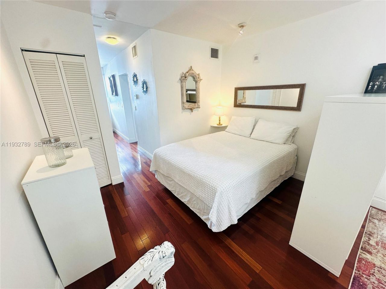 1340 Drexel Ave, Unit 406, Miami Beach, FL 33139 Photo