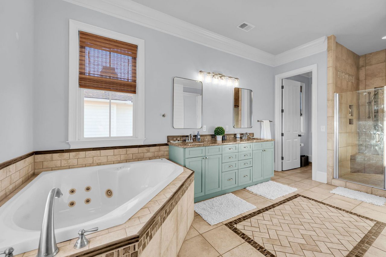 1584 Rivertowne Country Club Drive Photo 34