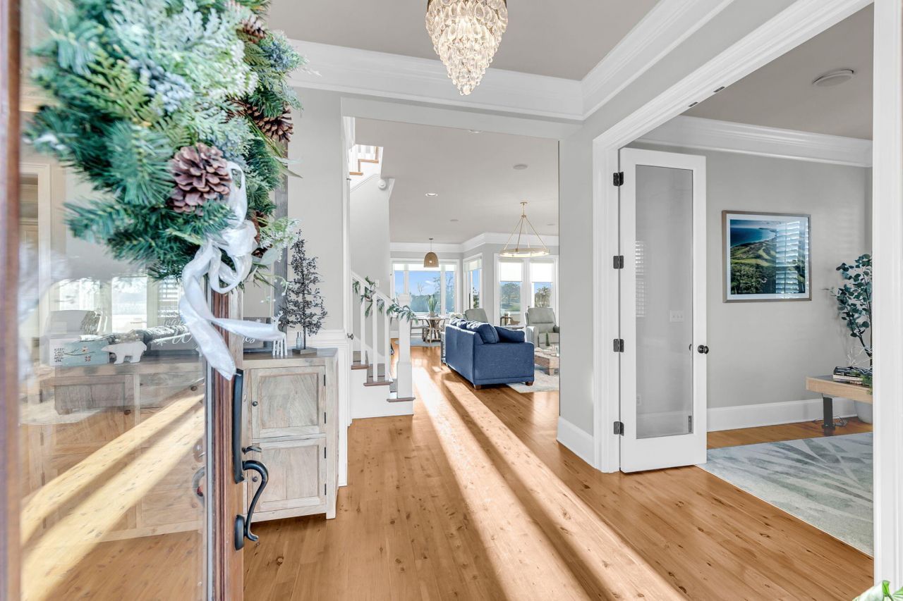 1584 Rivertowne Country Club Drive Photo 7