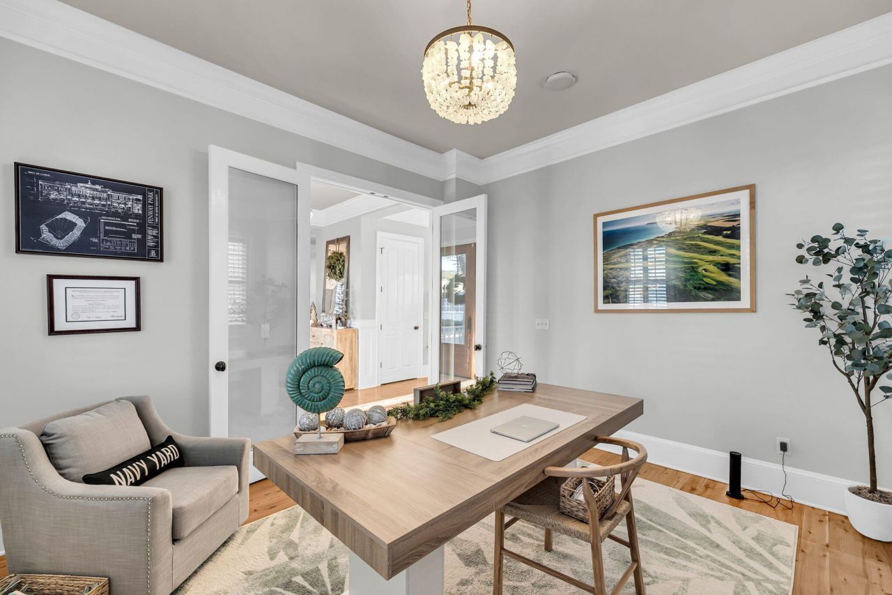 1584 Rivertowne Country Club Drive Photo 9