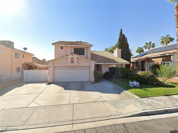 934 Derringer Lane, Henderson, NV 89014