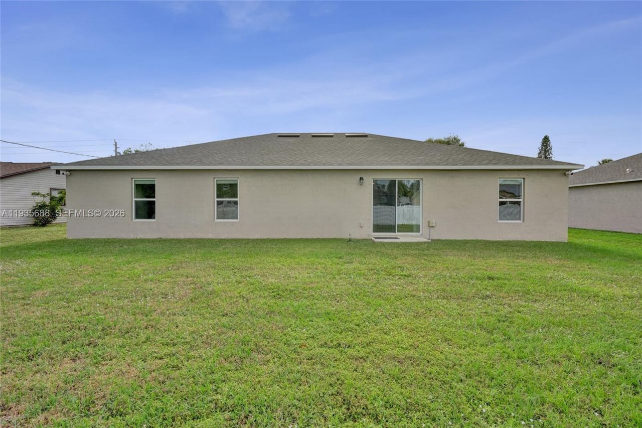 257 Voltair Ter., Port Saint Lucie, FL 34984 Photo