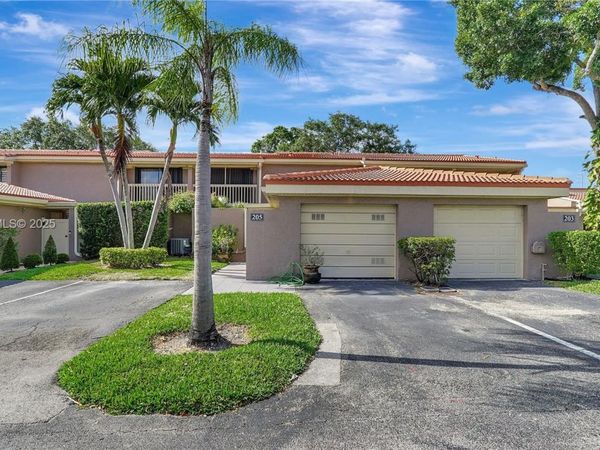 205 Dunwoody Ln, Unit 17-85, Hollywood, FL 33021