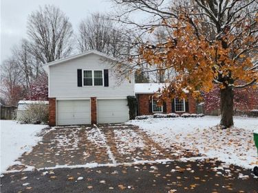 96 W Edgewood Drive, Springville, NY 14141