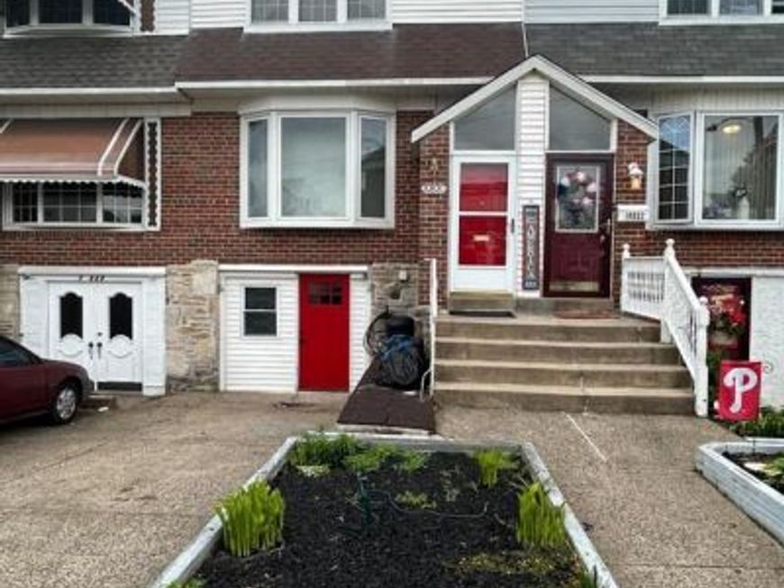 10830 Perrin Road, Philadelphia, PA 19154 Main Photo