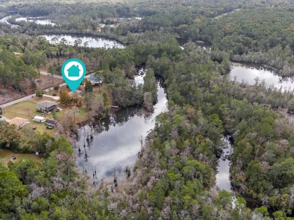 4719 Wildwood Dr, Milton, FL 32570