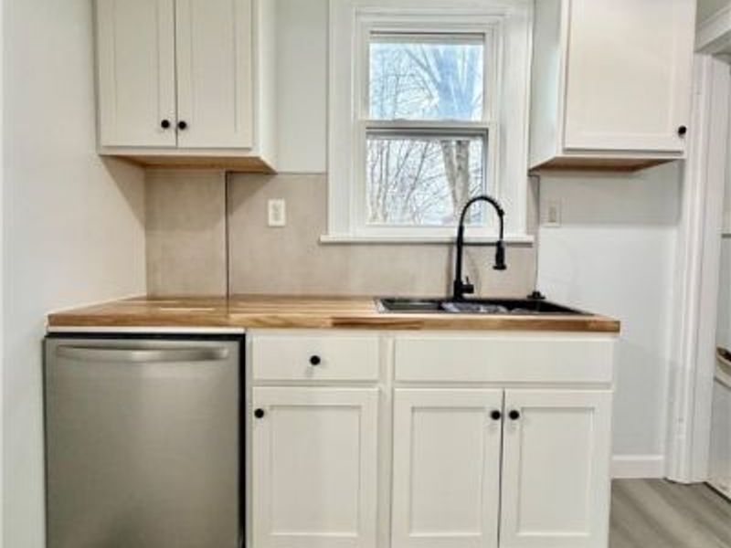 2010 18th Street NE, Canton, OH 44705 Photo 12