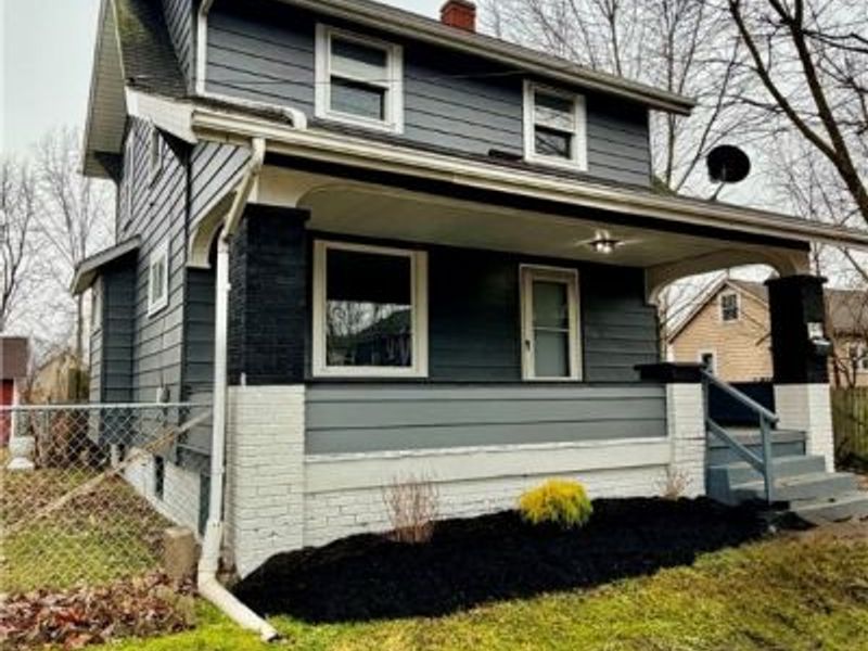 2010 18th Street NE, Canton, OH 44705 Photo 2