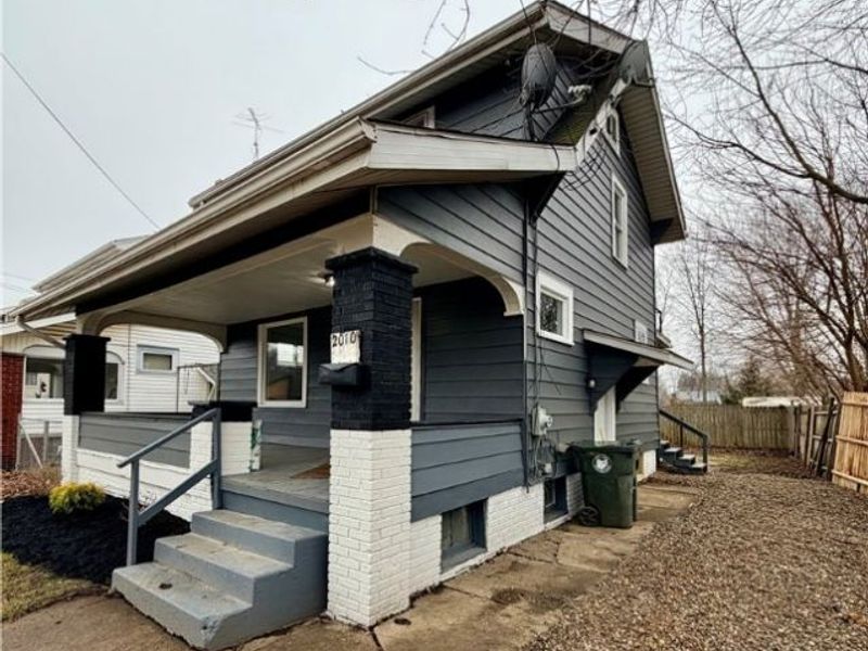 2010 18th Street NE, Canton, OH 44705 Photo 3